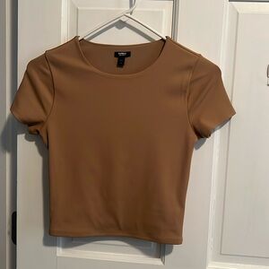 Express Body Contour Crop Tee | XS